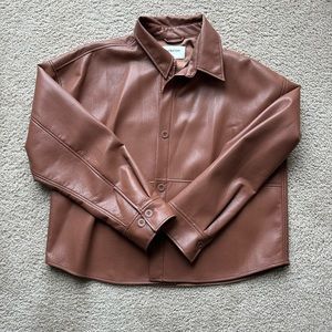 Aritzia Babaton Pelli Hip Shirt Jacket in a size Large in a brown color.